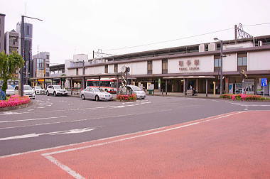 JR取手駅東口