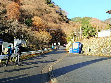 大山登山スタート