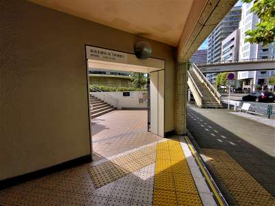 東京メトロ築地駅１番出入口