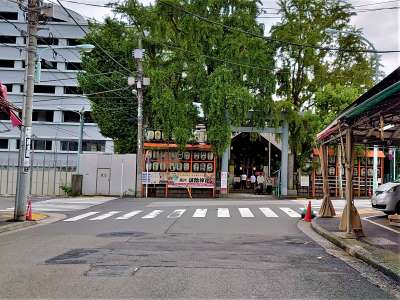 波除稲荷神社が見えて来た