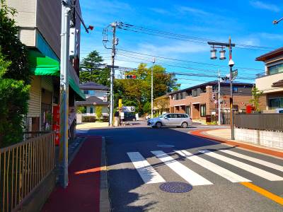 新町交差点を左折