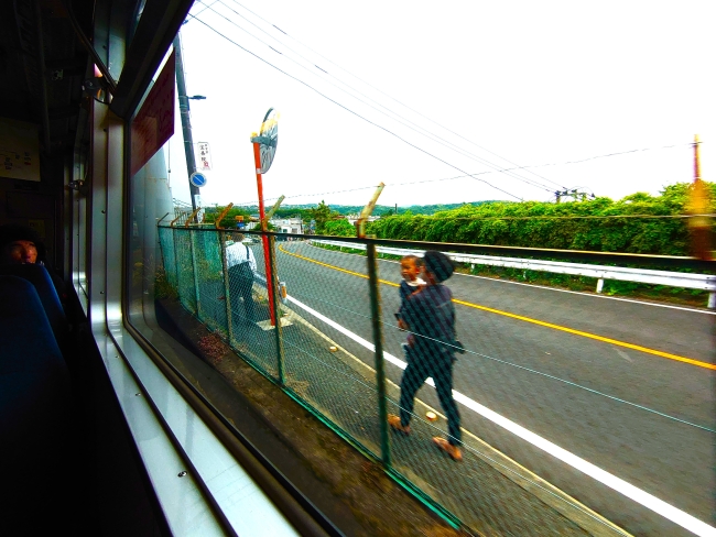 低空飛行です